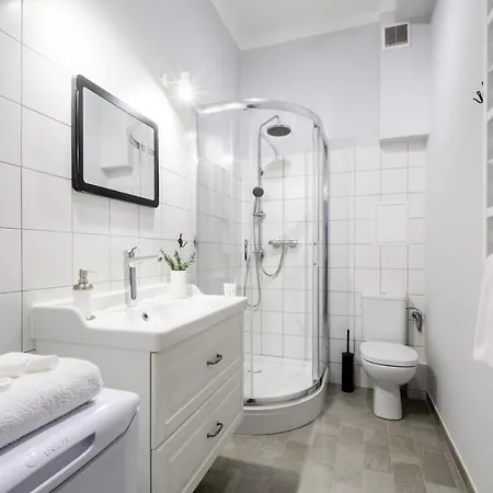 Center P&o Serviced Varšava