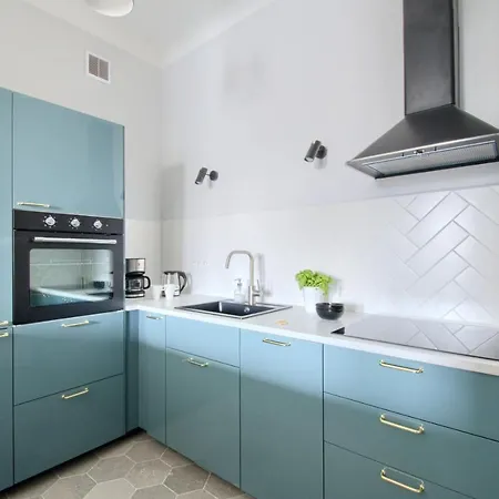 Center P&o Serviced Apartmán *